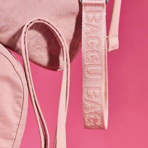 NWT BAGGU UO Exclusive Logo Keychain Rose Tan